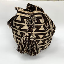 Load image into Gallery viewer, Wayuu bag