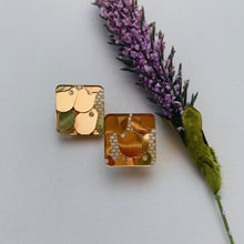 Load image into Gallery viewer, Stud Earrings *Gold*