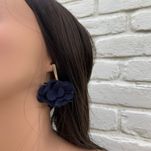 Load image into Gallery viewer, Fabric earrings *Dark Blue*